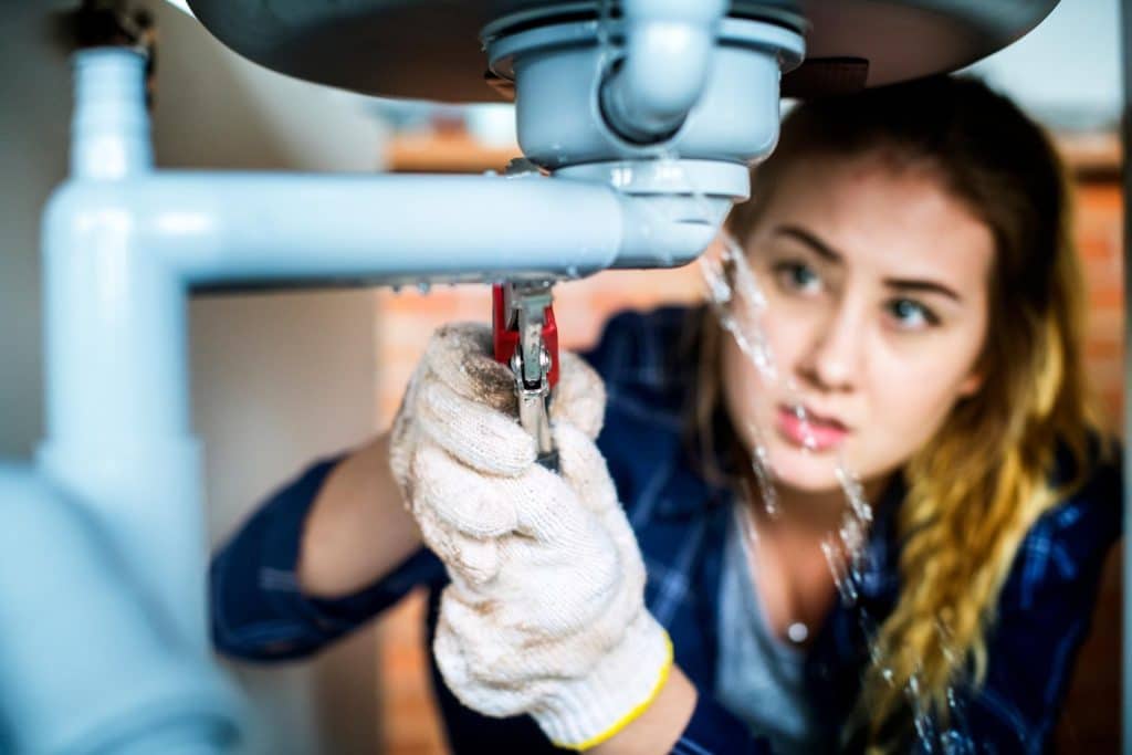 5 Common Causes Of Water Damage In The Home